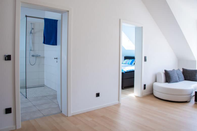 Geschmackvolle Ferienwohnung Robert Brack Herrsching am Ammersee
